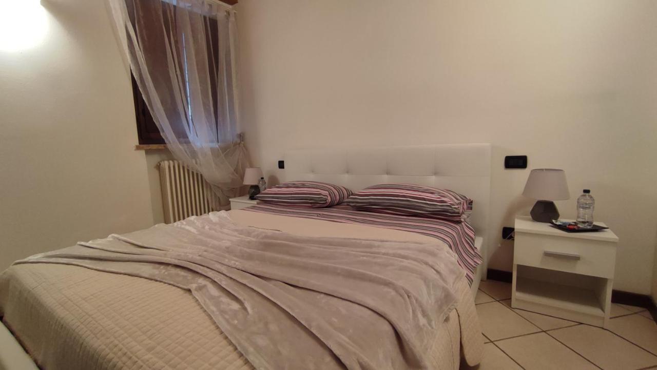 Ca' Degli Sposi Apartment Mantova Exterior photo